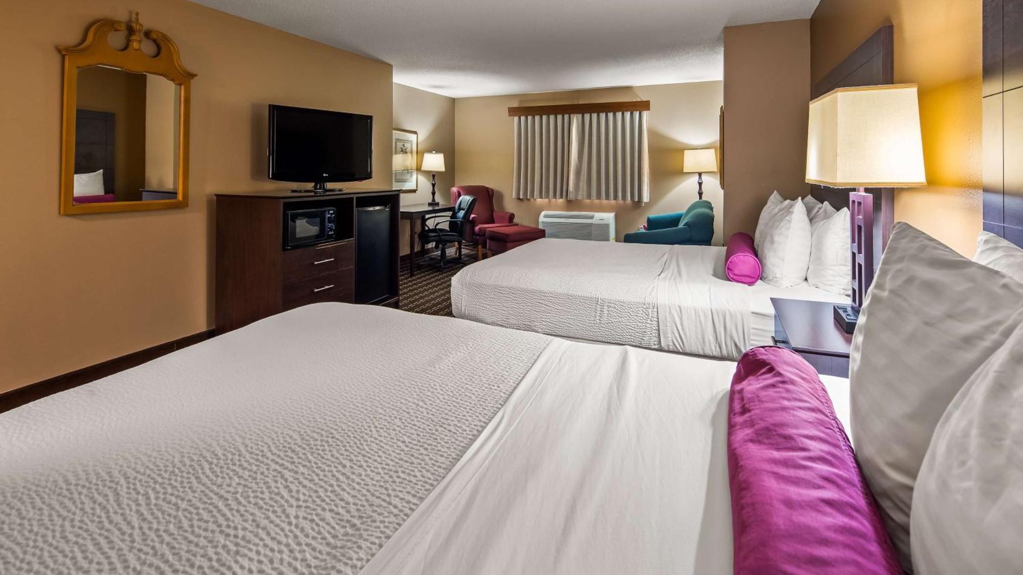 Best Western Dodgeville Inn & Suites Bagian luar foto